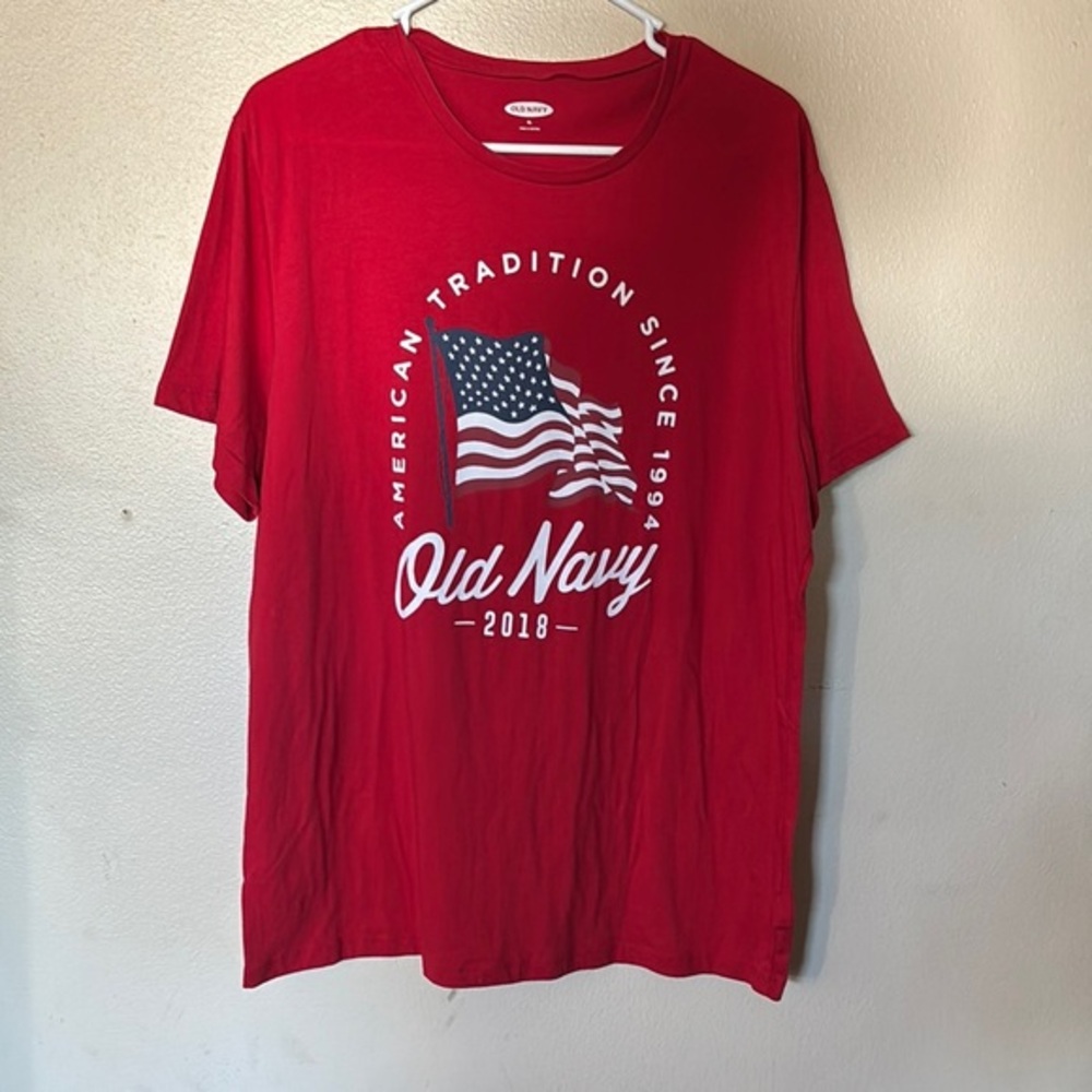 Old Navy Red Men's T-Shirt